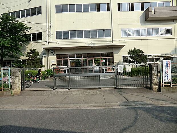 志木市立宗岡小学校(約700m)