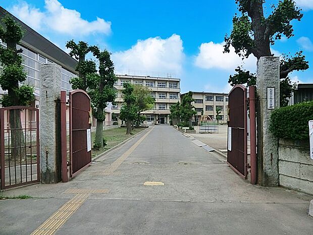 久喜市立久喜小学校(約1,280m・徒歩16分)