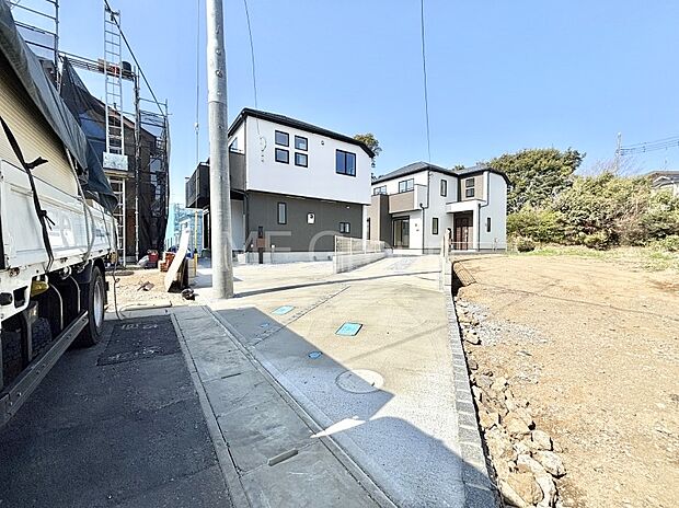 【前面道路含む現地写真】ここから始まる新生活を応援いたします