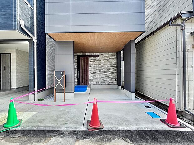 【駐車場】生活に欠かせない駐車スペース。