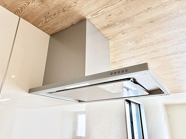 【その他設備(レンジフード)】基本的なお手入れはフィルターのみ!お手入れのしやすさも魅力です。