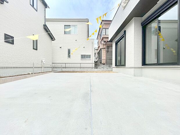 【駐車場】生活に欠かせない駐車スペース。