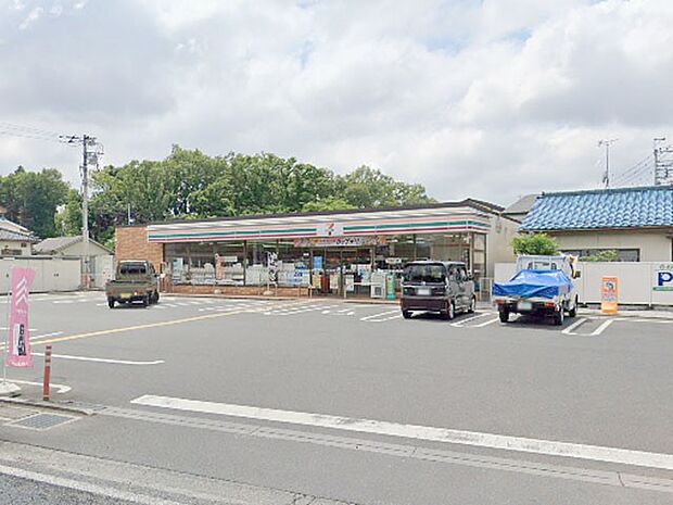 セブン-イレブン所沢西狭山ヶ丘2丁目店(約300m)