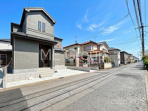 【前面道路含む現地写真】堂々完成!! ここから始まる新生活を応援いたします!
