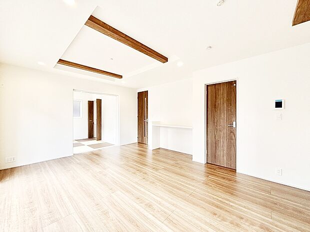 【ダイニング】家族が自然と集まる憩いのスペースになりそう