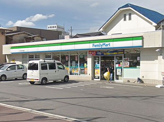 ファミリーマート川口青木町公園前店(約190m・徒歩3分)