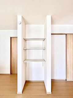 その他設備(リビング収納)