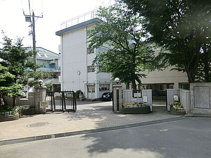 さいたま市立大谷口小学校 750m(10分)