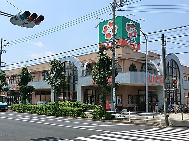 ライフ松戸二十世紀ヶ丘店(約150m)