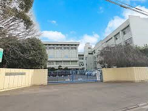 上尾市立大石南小学校（約492m・徒歩7分）