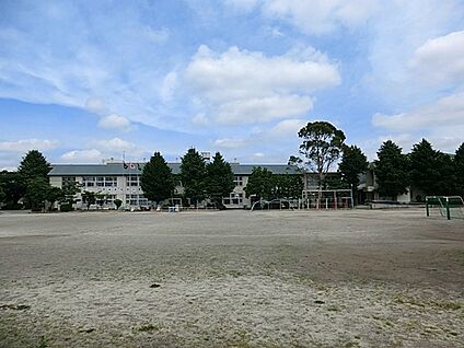 宮代町立東小学校 1400m(18分)