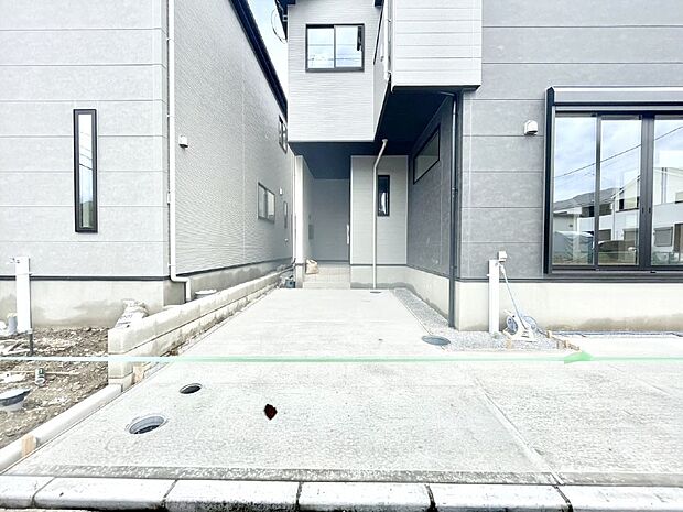 【駐車場】生活に欠かせない駐車スペース。