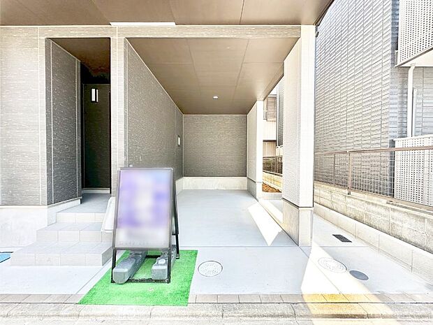 【駐車場】生活に欠かせない駐車スペース。