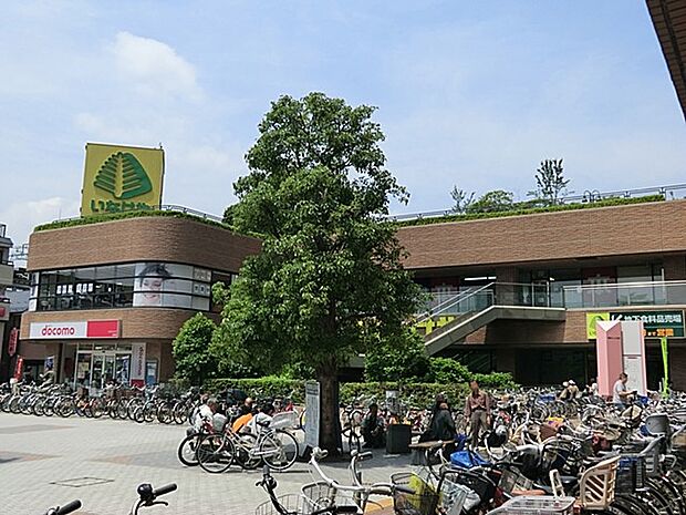 いなげや草加谷塚店(約800m・徒歩10分)