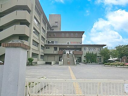 越谷市立大相模中学校 750m