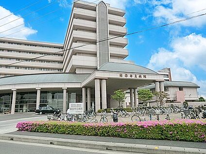越谷市立病院 1300m