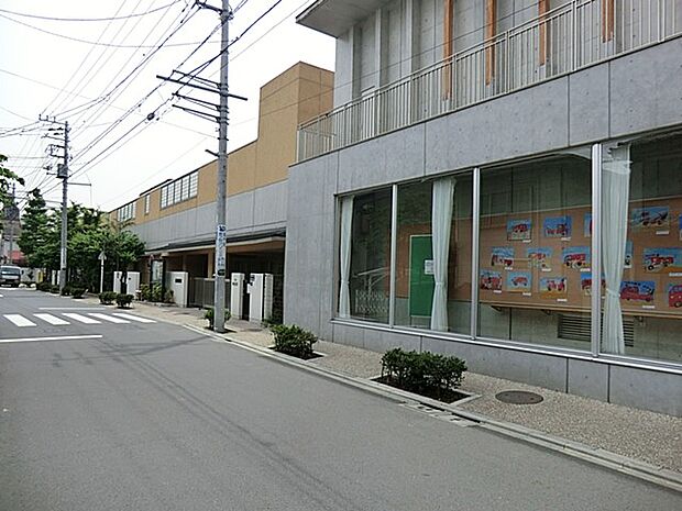 足立区立千寿双葉小学校(約550m・徒歩7分)