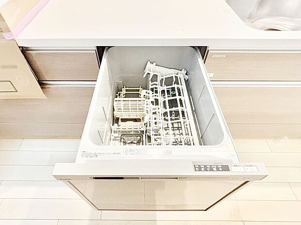 【その他設備(食洗機)】面倒な片づけは食洗機にお任せ!家事の負担が減って心と時間にゆとりができます。