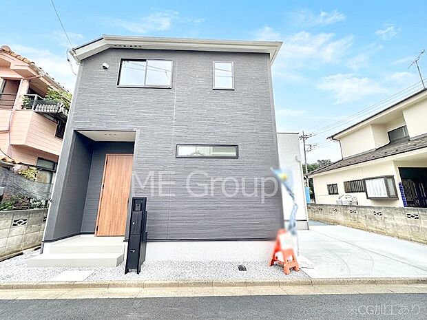 【現地外観写真】たっぷりの陽光と心地よい風が舞い込む住まい