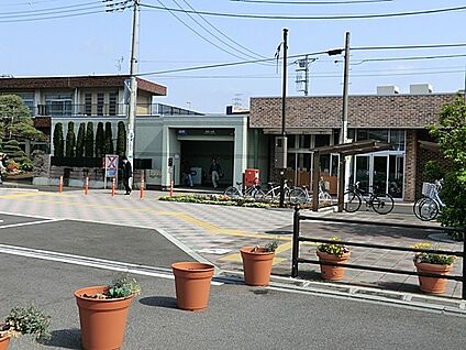 鳩ヶ谷駅 2530m