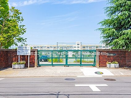 川口市立芝東中学校 400m
