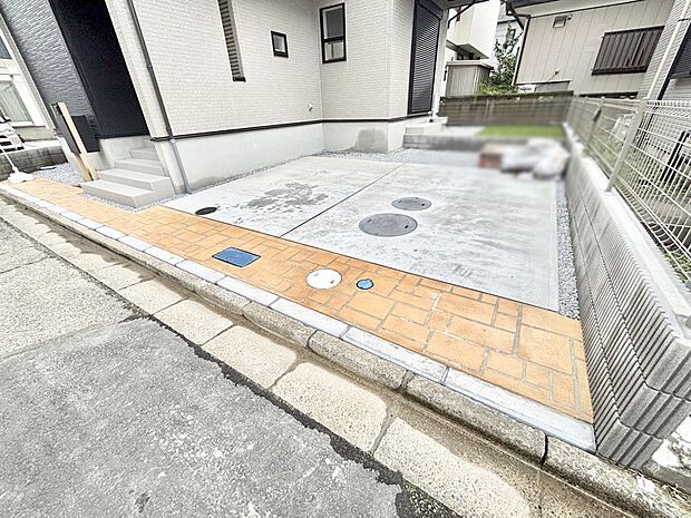 【駐車場】生活に欠かせない駐車スペース。