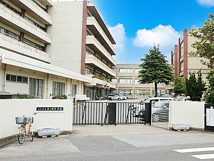 松戸市立古ケ崎中学校 750m