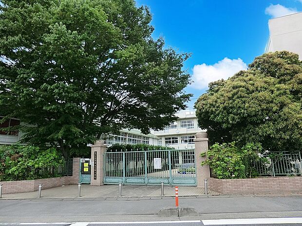 さいたま市立大久保小学校(約252m・徒歩4分)