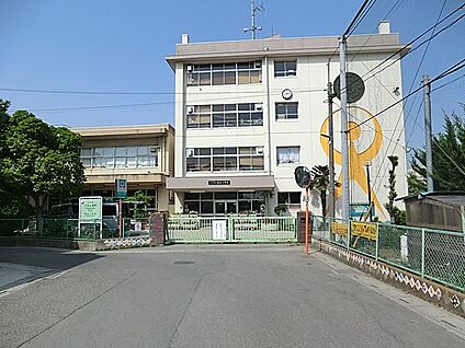 さいたま市立植水小学校 650m