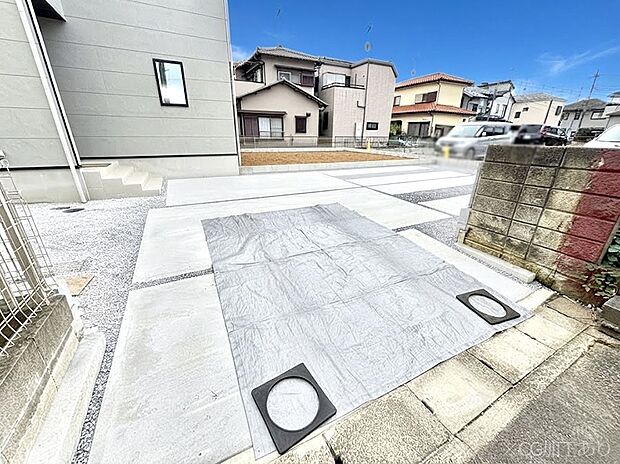 【駐車場】生活に欠かせない駐車スペース。
