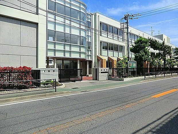 橘中学校(約1,100m)