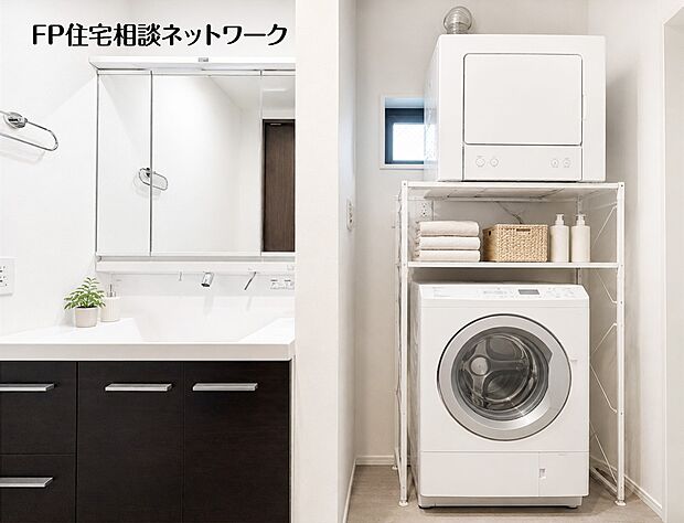 【洗面台・洗面所】本画像の家具、家電、小物等はCGイメージで販売価格にも含まれず、付帯しません。乾燥機の設置は有償です。