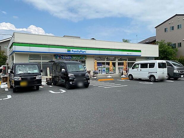 コンビニ（約330m）