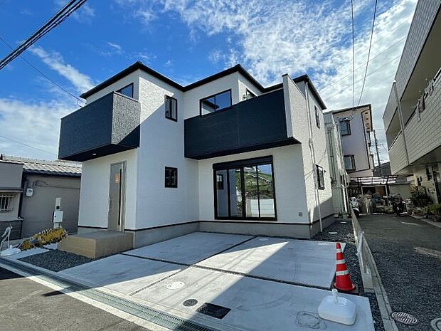 安心の10年保証！外観を美しく保ち、雨水で汚れを落とします！気になることがありましたら、お気軽にお問い合わせください！