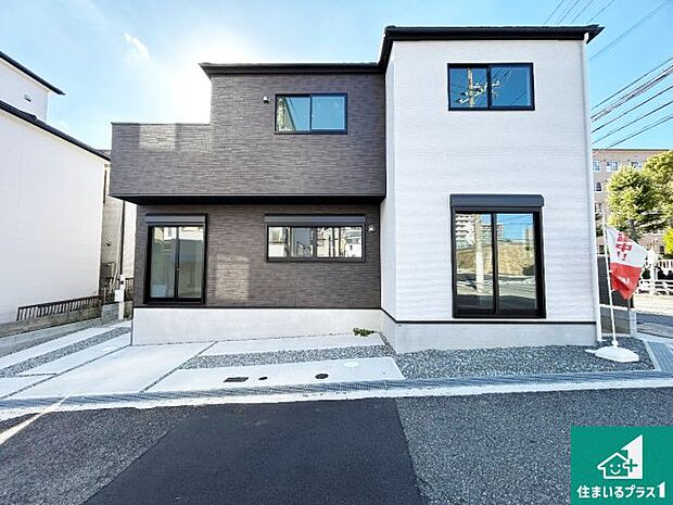 安心の10年保証！外観を美しく保ち、雨水で汚れを落とします！気になることがありましたら、お気軽にお問い合わせください！