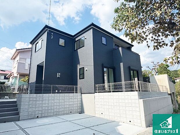 安心の10年保証!外観を美しく保ち、雨水で汚れを落とします!気になることがありましたら、お気軽にお問い合わせください!