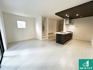 31(土)1(日)現地説明会　泉大津市松之浜町　限定1邸 その他