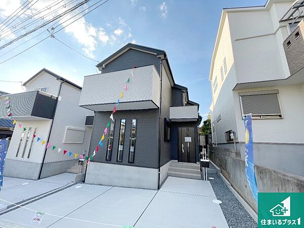 安心の10年保証！外観を美しく保ち、雨水で汚れを落とします！気になることがありましたら、お気軽にお問い合わせください！