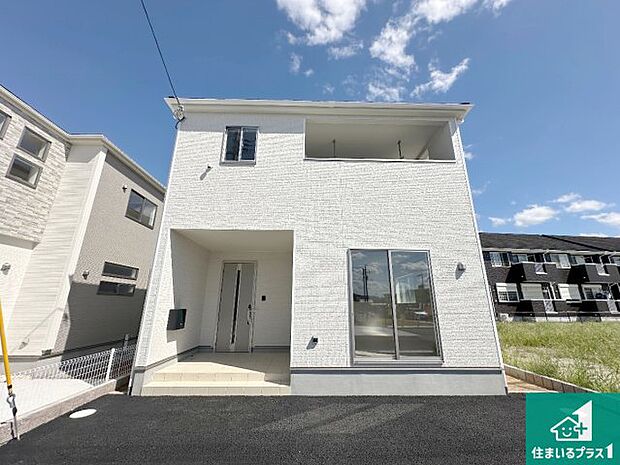 安心の10年保証！外観を美しく保ち、雨水で汚れを落とします！気になることがありましたら、お気軽にお問い合わせください！