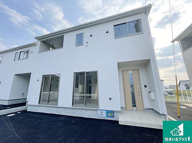 安心の10年保証!外観を美しく保ち、雨水で汚れを落とします!気になることがありましたら、お気軽にお問い合わせください!