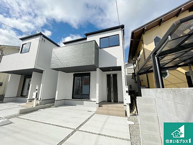 安心の10年保証！外観を美しく保ち、雨水で汚れを落とします！気になることがありましたら、お気軽にお問い合わせください！