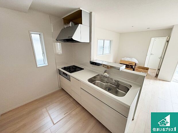 現在建築中!落ち着いた街並みで新生活を始めることが出来そう!周辺の物件も併せてご紹介させて頂きます!