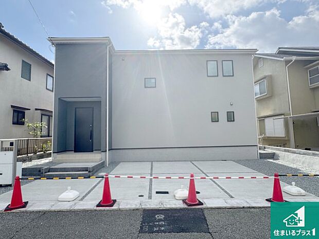 安心の10年保証！外観を美しく保ち、雨水で汚れを落とします！気になることがありましたら、お気軽にお問い合わせください！