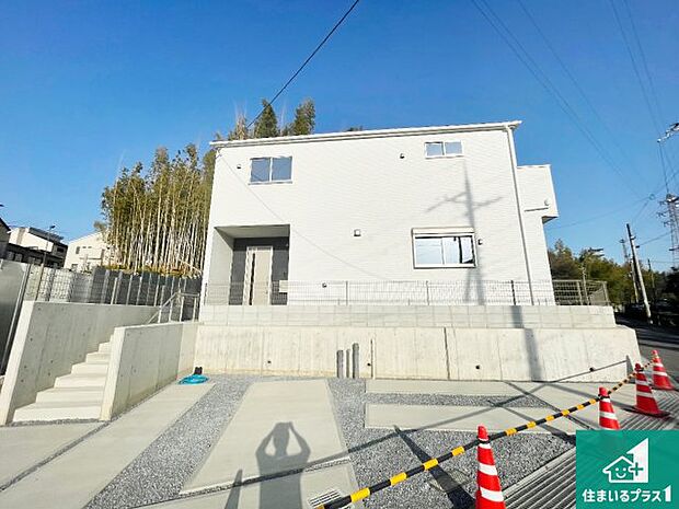 安心の10年保証!外観を美しく保ち、雨水で汚れを落とします!気になることがありましたら、お気軽にお問い合わせください!