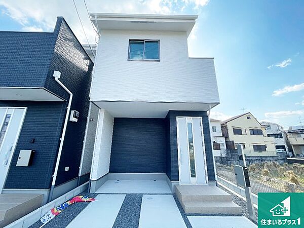 安心の10年保証！外観を美しく保ち、雨水で汚れを落とします！気になることがありましたら、お気軽にお問い合わせください！