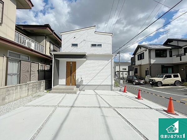 安心の10年保証！外観を美しく保ち、雨水で汚れを落とします！気になることがありましたら、お気軽にお問い合わせください！