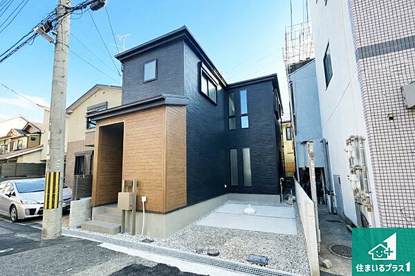 安心の10年保証！外観を美しく保ち、雨水で汚れを落とします！気になることがありましたら、お気軽にお問い合わせください！
