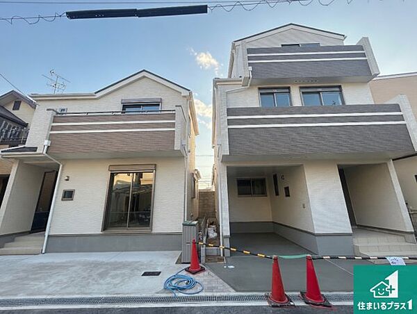 安心の10年保証！外観を美しく保ち、雨水で汚れを落とします！気になることがありましたら、お気軽にお問い合わせください！