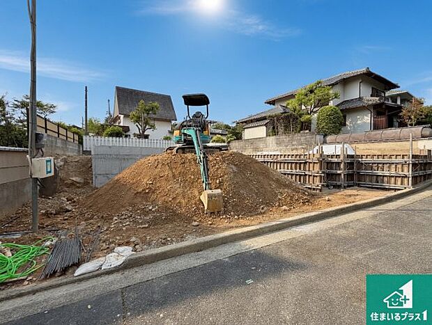 現在建築中!落ち着いた街並みで新生活を始めることが出来そう!周辺の物件も併せてご紹介させて頂きます!