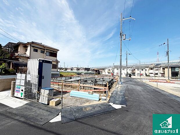 現在建築中!落ち着いた街並みで新生活を始めることが出来そう!周辺の物件も併せてご紹介させて頂きます!